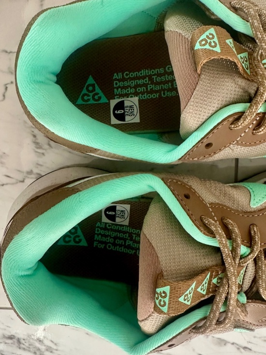 Nike ACG Lowcate Limestone/Green Glow - Men's Size 9 - Picture 4 of 11